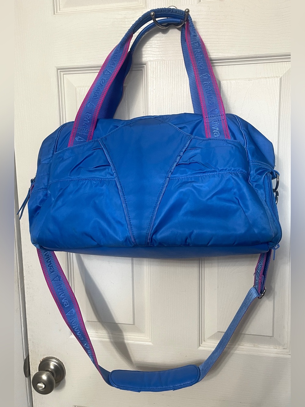 Ivivva by Lululemon Blue w/Pink Trim Duffle Bag Dance Sleepover Bag